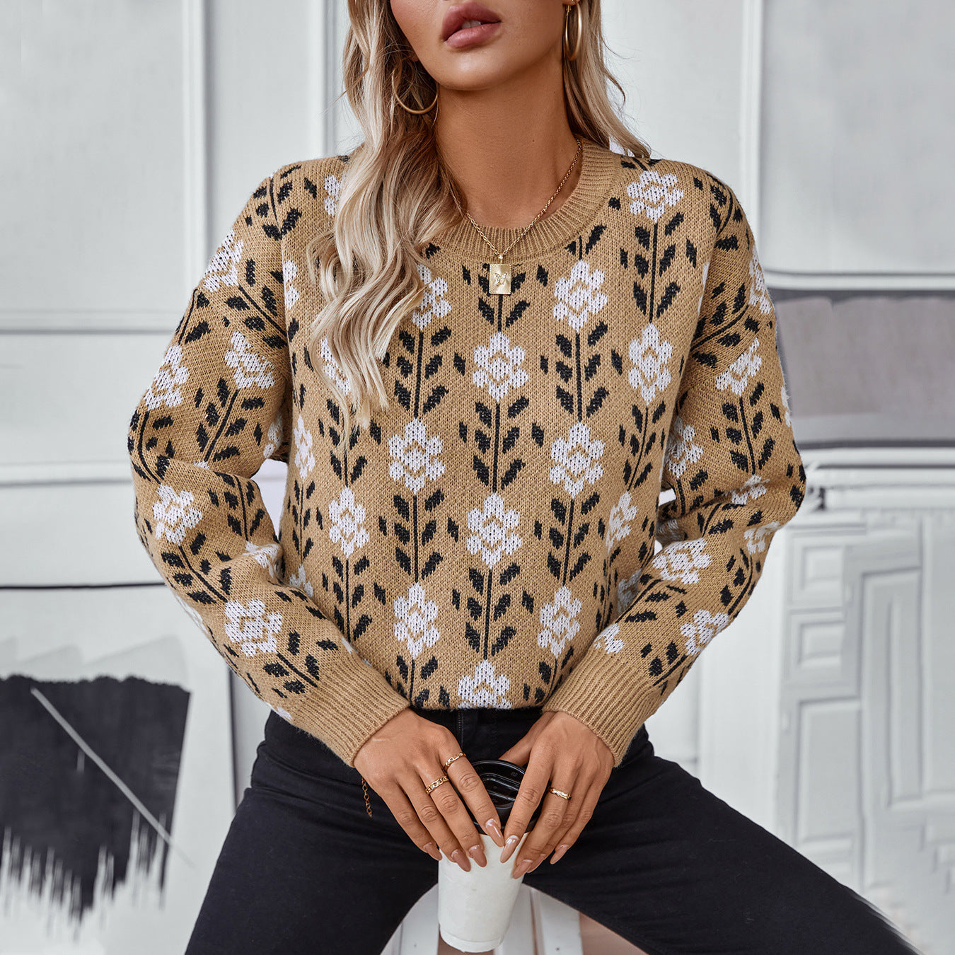 Flower Jacquard Pullover Women's Sweater